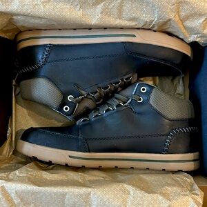 NWT - Forsake Phil Mid Black (Men - 8.5)